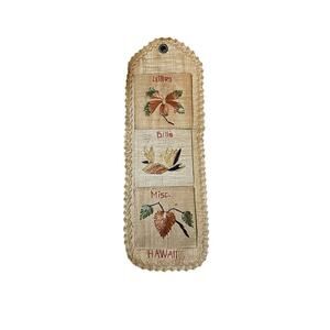 Hawaii Souvenir Floral Mail Bill Organizer Decorative Wall Decor